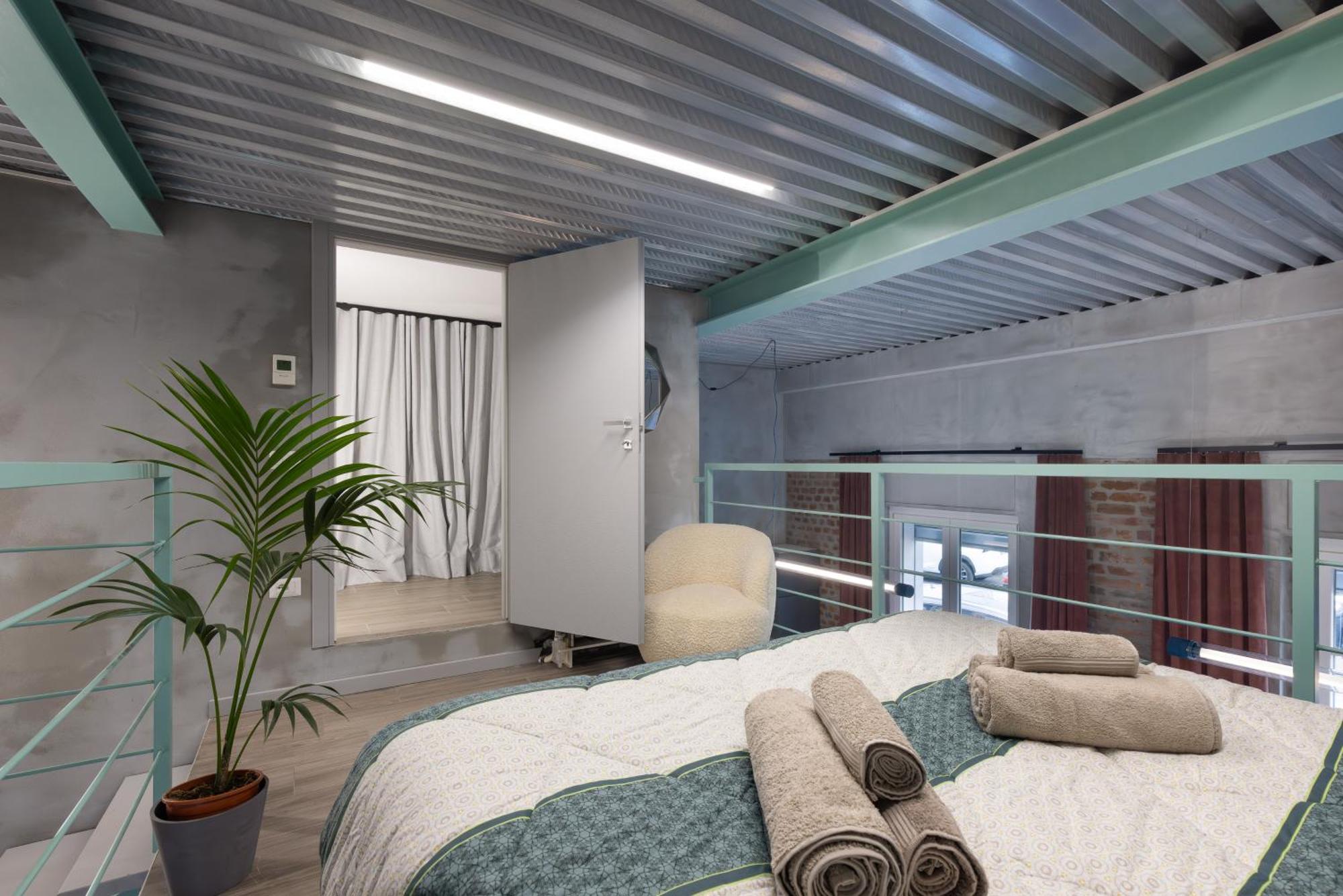 Апартаменты Loft Art Bicocca Милан Экстерьер фото
